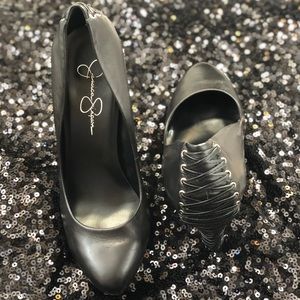 Cute Jessica Simpson heels!